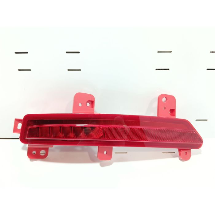 7057035300-_-اسطب عاكس خلفي يسار جيلي منجارو اصلي